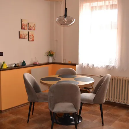 Apartment Betty *